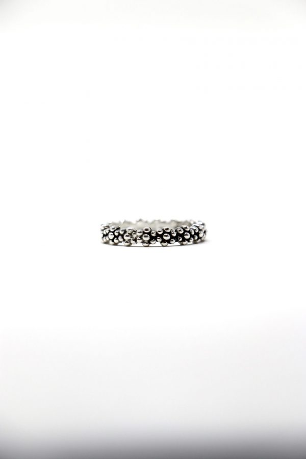 Anillo de Bolitas