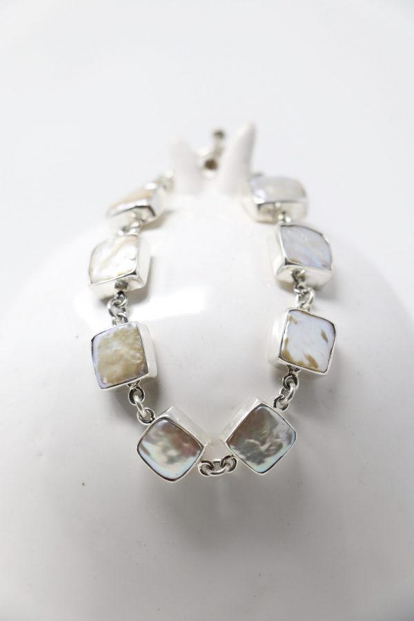 Pulsera de concha cuadrada