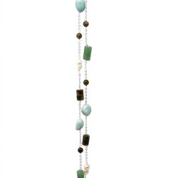 Collar de piedras naturales