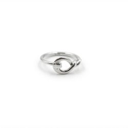 Anillo nudro broche