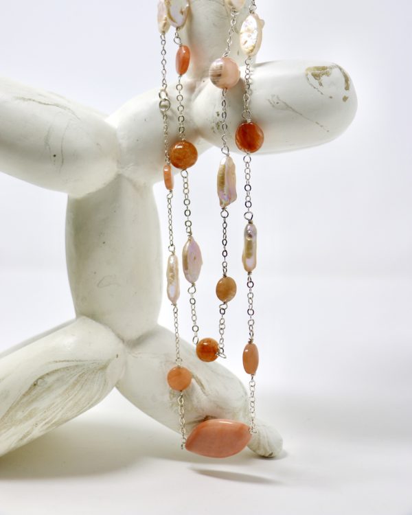 Collar de piedras naturales