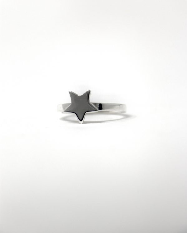 Anillo estrella lisa
