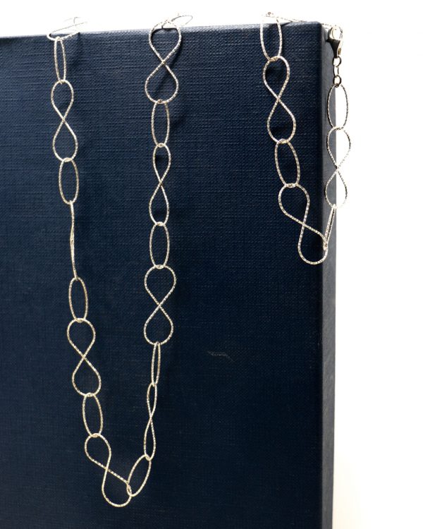 Collar infinito con pulsera
