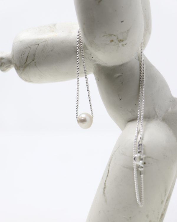 Cadena de plata con perla