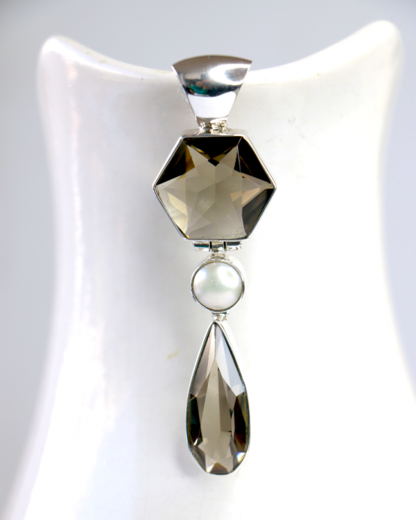 Dije Crystal Dhalia
