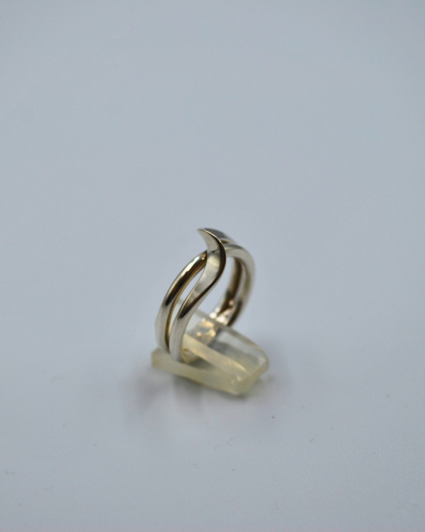 Anillo sencillo con cruce alto - Imagen 4