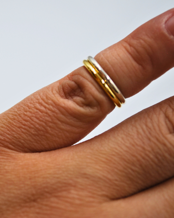 Anillo doble chico para dedo medio - Imagen 2