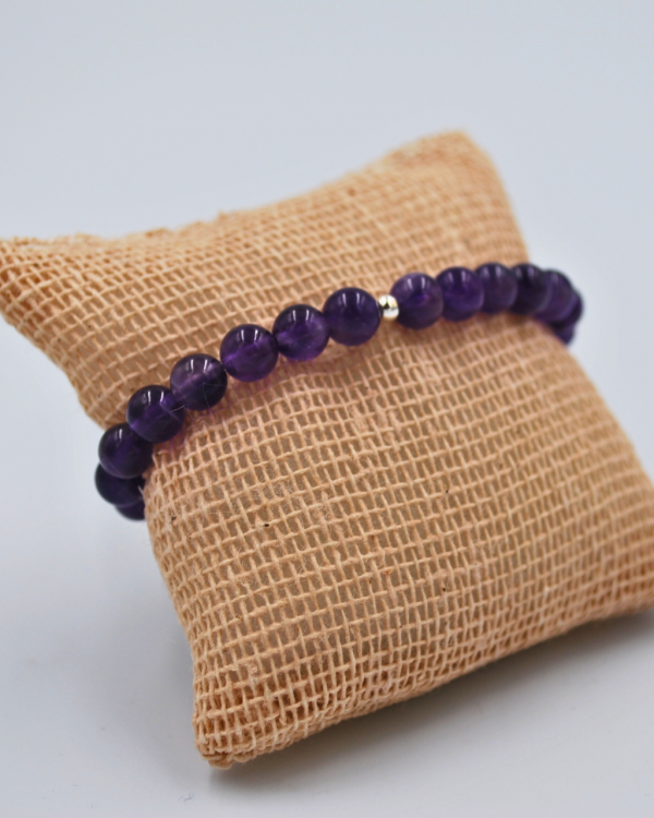 Pulsera de plata con amatistas