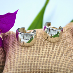 Arracadas pequeñas de plata