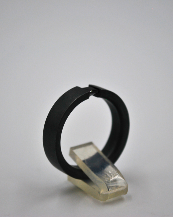 Anillo ancho negro - Imagen 2