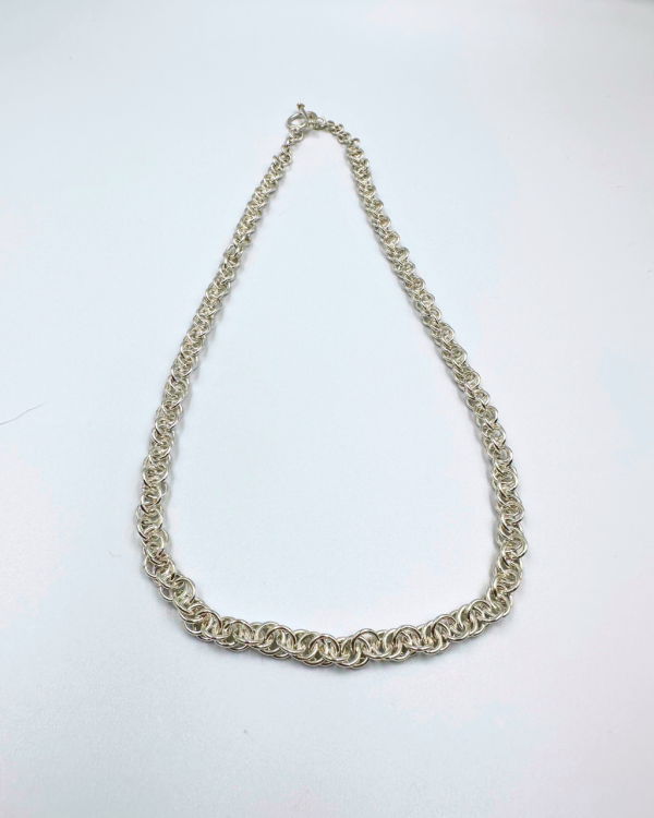 Cadena de plata gruesa