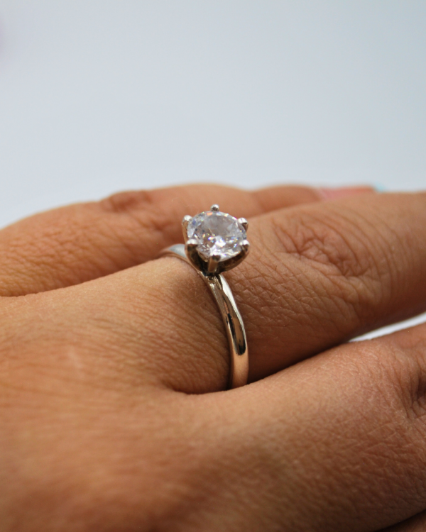 Anillo de compromiso princesa