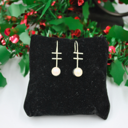 Aretes largos de plata con perla