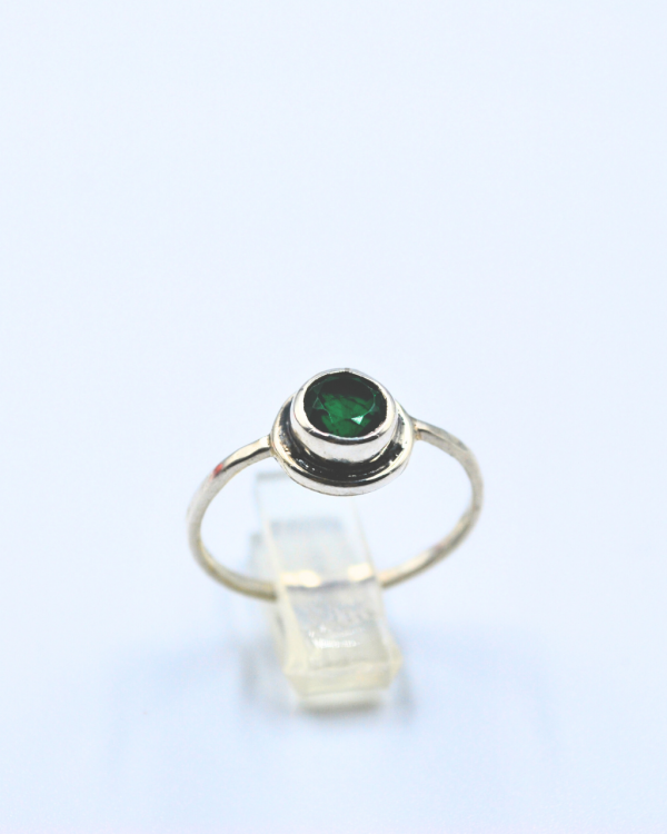 Anillo Doblete con esmeralda