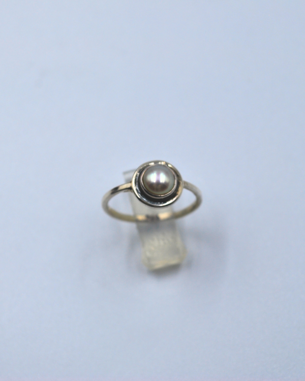 Anillo de plata doblete con perla