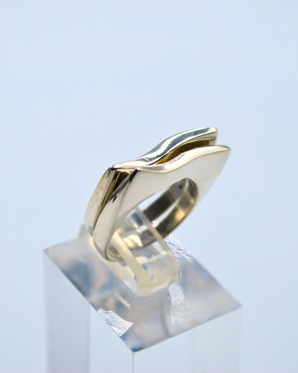 Anillo doble ondulado plata
