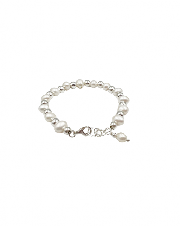 pulsera con esferas de plata y perlas