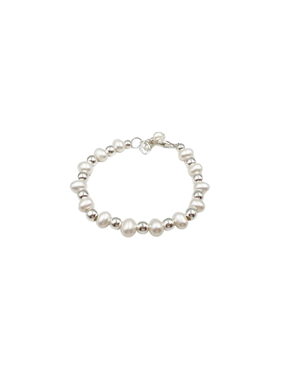 pulsera con esferas de plata y perlas